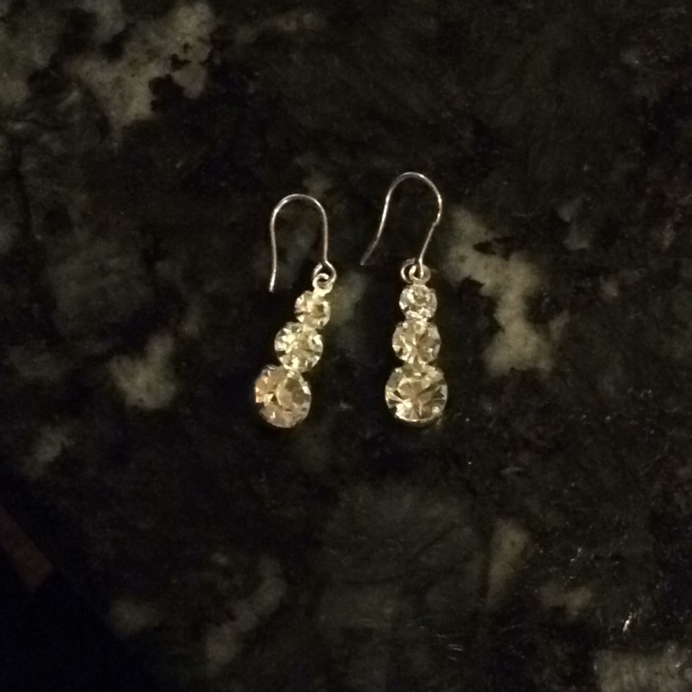 Rhinestone drop earrings small